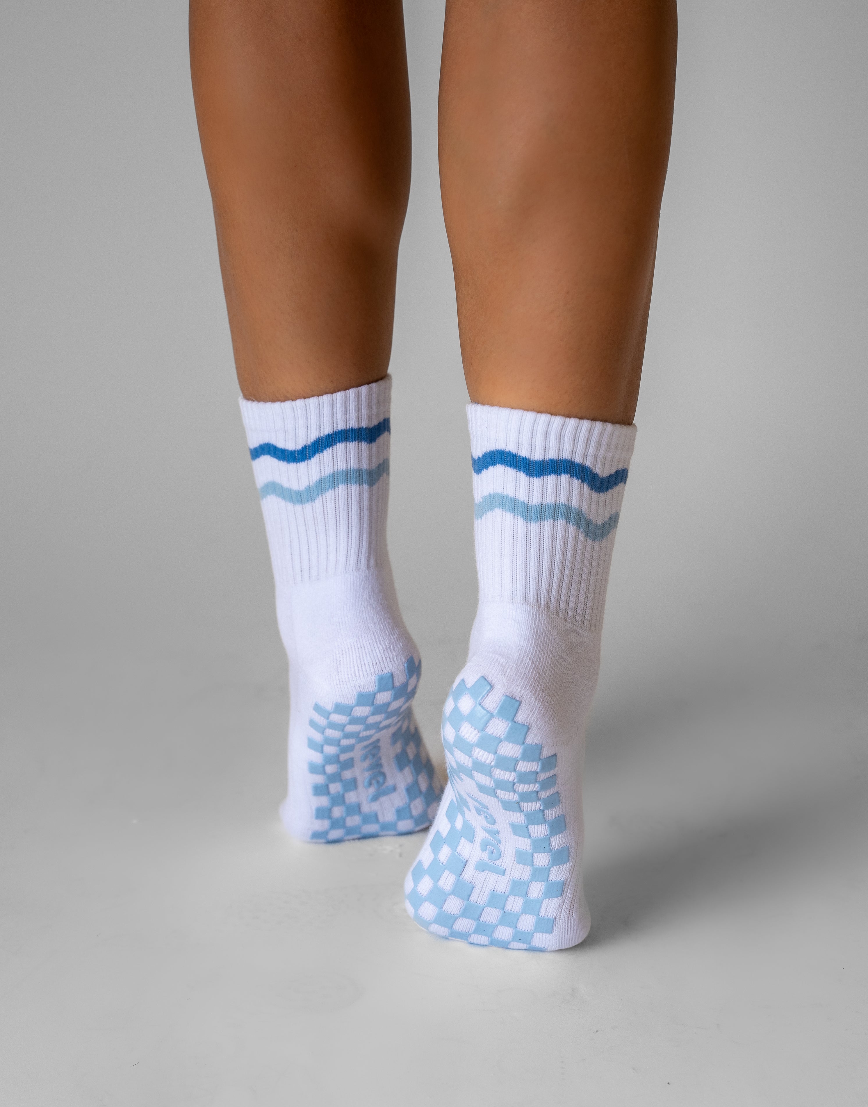 The Catch My Drift Grip Sock in Amalfi